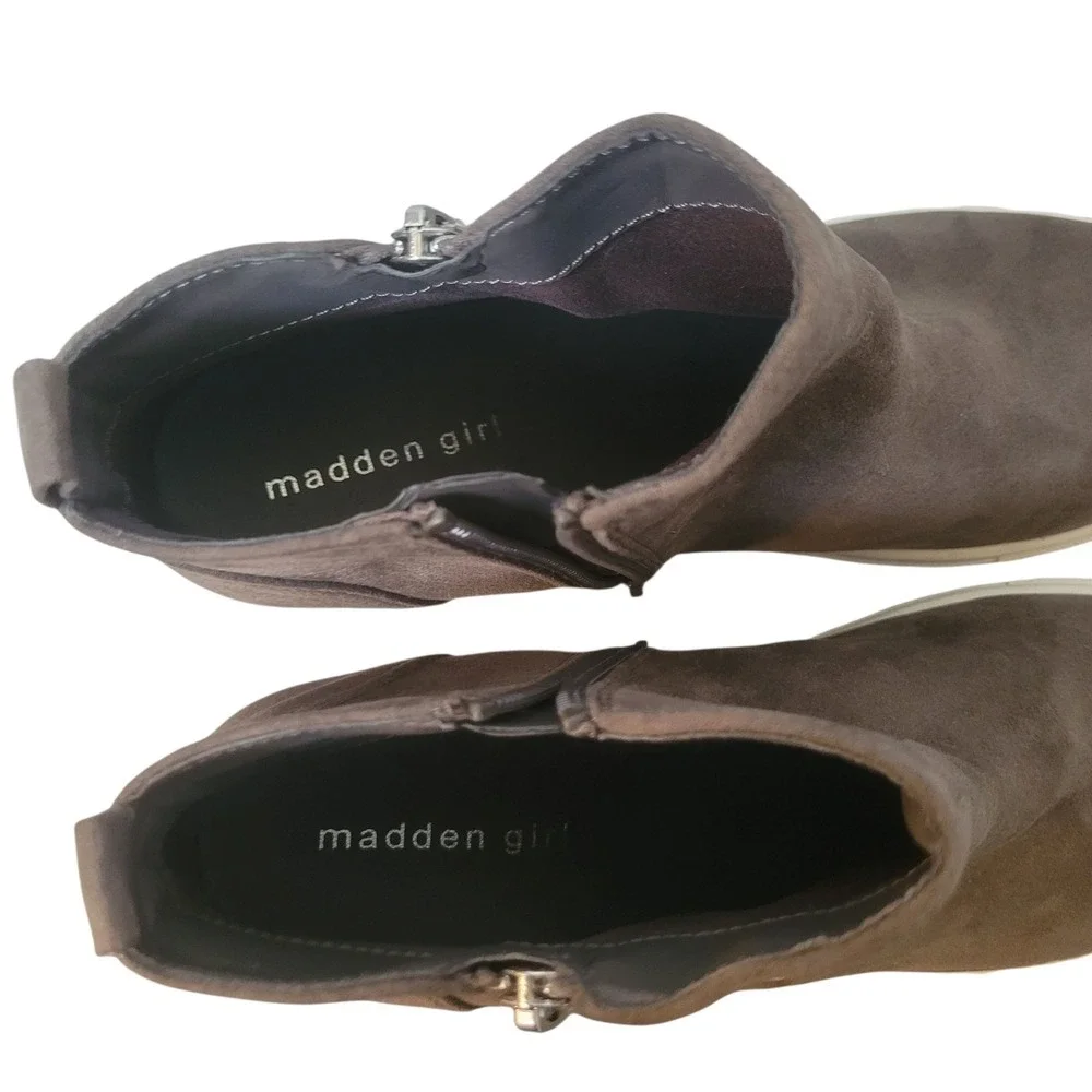 Madden Girl Piper High Top Hidden Wedge Sneakers‎ Brown Suede Side Zip Size 9.5